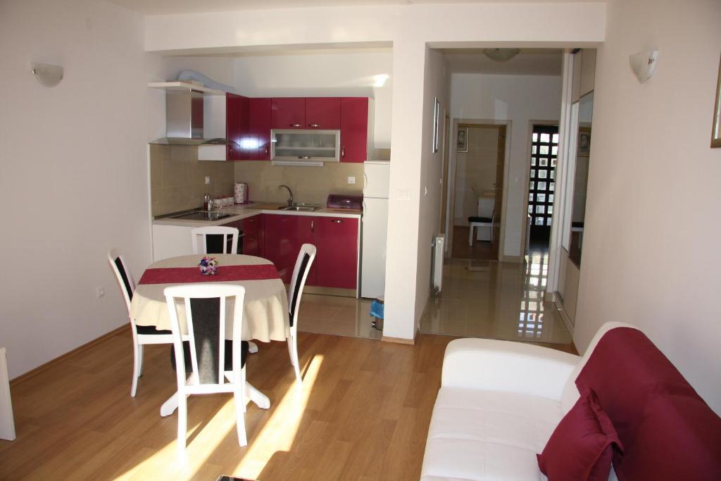 Apartments Zuvela Split Room photo
